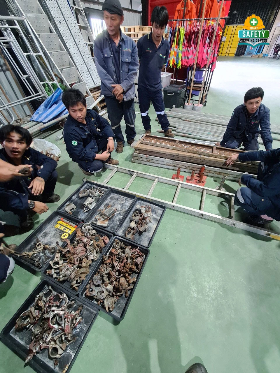 การปฐมพยาบาลและการกู้ชีพเบื้องต้น